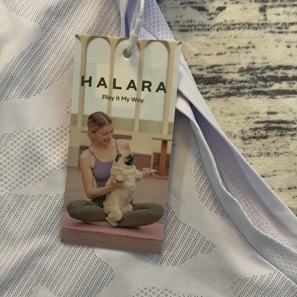 Halara Loose Camo Cropped Tank Top Medium - Picture 5 of 6